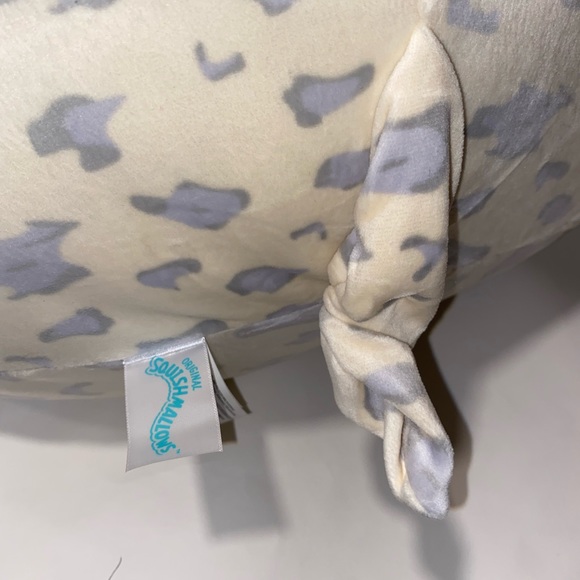 NWT Original Squishmallows ROSIE THE PIG Easter Bandana Pink Aqua Large 16" - Picture 3 of 11